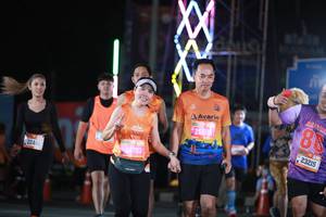 BIB: 224, 26696, 23215
                            <button type="button" onclick="openModal(21613804)" class="btn btn-primary btn-sm float-right btn-popup" data-toggle="modal" data-target=".modal-high-quality">
                        <i class="fas fa-shopping-cart"></i> Add to Cart
                    </button>
                                            <button type="button" onclick="isThisMe(21613804, true)" class="btn btn-success btn-sm float-right btn-popup btn-isme hidden" data-toggle="tooltip" data-placement="bottom" title="นี่คือรูปของคุณใช่ไหม คลิกที่นี่เพื่อเอาเข้าอัลบั้ม">
                        <i class="fas fa-plus"></i> Add to album
                    </button>
                    <button type="button" onclick="isThisMe(21613804, false)" class="btn btn-warning btn-sm float-right btn-popup btn-isnotme hidden">
                        <i class="fas fa-ban"></i> Remove from album
                    </button>
